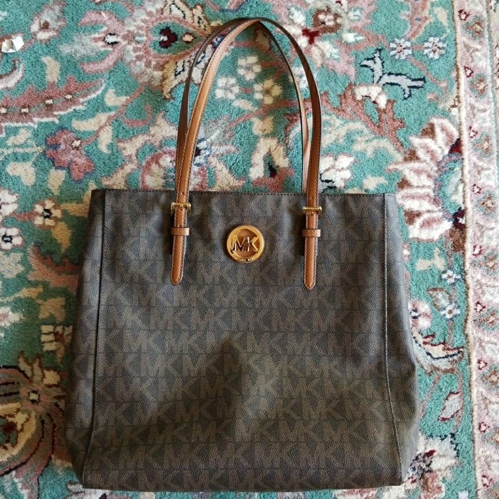 Michael Kors Tote